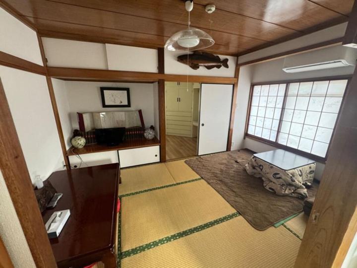 Casa de hóspedes 板東ビル *